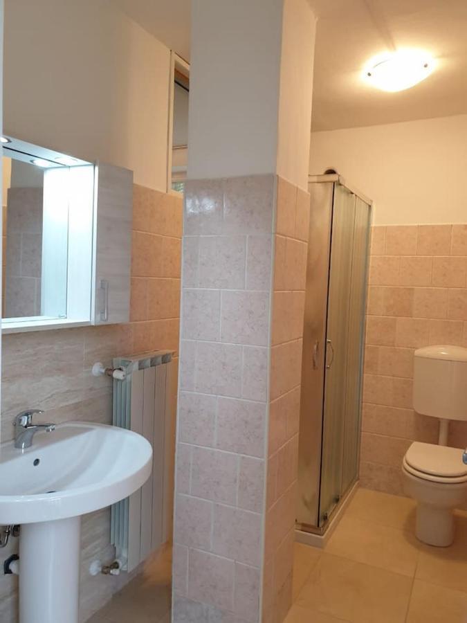 Holiday Apartaments Desenzano del Garda Ngoại thất bức ảnh